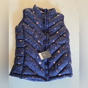 GAP Kids water resistant fully lined puffer vest XL color dark blue.